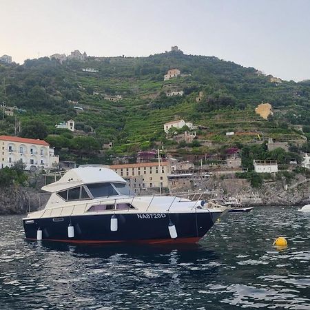 Salerno Yacht Hotel Exterior photo